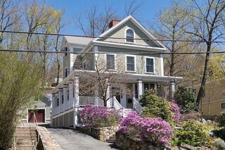 Photo of real estate for sale located at 151 Lowell St Arlington, MA 02474
