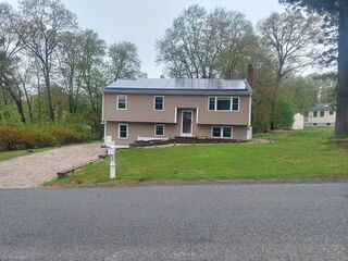 Photo of 3 Westchester Dr Milford, MA 01757