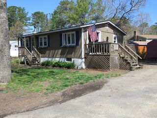 Photo of real estate for sale located at 10 Albatross Ave Wareham, MA 02538