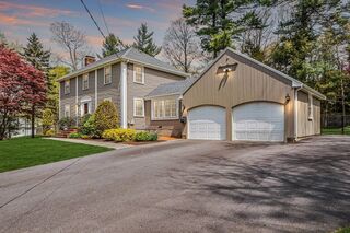 Photo of 10 Candlewood Road Lynnfield, MA 01940