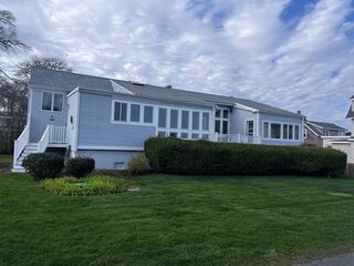Photo of real estate for sale located at 6 Mattakiset Rd Mattapoisett, MA 02739