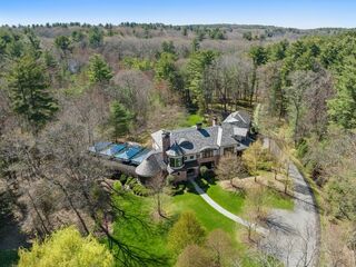 Photo of real estate for sale located at 3 Idlewile Lane Weston, MA 02493