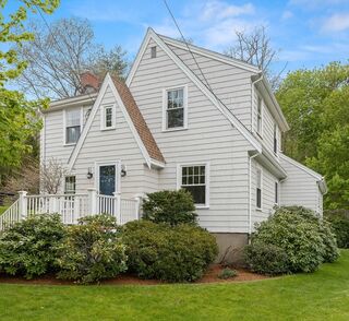Photo of 124 Essex St Beverly, MA 01915