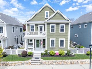 Photo of real estate for sale located at 8 Parkview Road Franklin, MA 02038