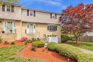 Photo of real estate for sale located at 17 Jacobs Rd Randolph, MA 02368