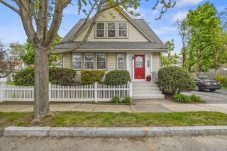 Photo of real estate for sale located at 300 Billings St Quincy, MA 02171