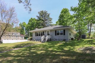 Photo of 56 Riverneck Rd Chelmsford, MA 01824
