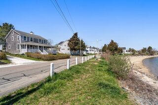 Photo of real estate for sale located at 33 Rocky Nook Ave Kingston, MA 02364