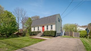 Photo of real estate for sale located at 114 Hull Street Beverly, MA 01915