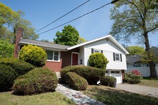 Photo of 145 Grove St Chestnut Hill, MA 02467