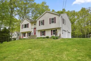 Photo of 70 New Boston Road Dudley, MA 01571