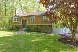 Photo of 12 Hickory Rd Millville, MA 01529