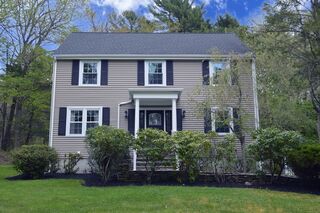 Photo of real estate for sale located at 1515 Tremont St Duxbury, MA 02332