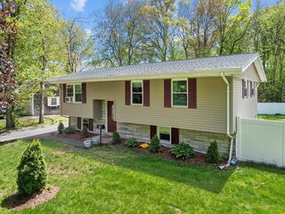 Photo of real estate for sale located at 74 Briggs Street Taunton, MA 02780