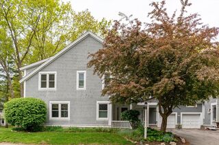 Photo of real estate for sale located at 5 Oak Ct Rockland, MA 02370