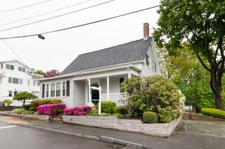 Photo of real estate for sale located at 25 Sheppard Ave Braintree, MA 02184