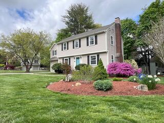 Photo of real estate for sale located at 85 Blake Rd Lexington, MA 02420