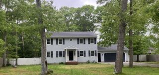 Photo of real estate for sale located at 11 Village Ln Falmouth, MA 02536