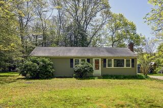 Photo of real estate for sale located at 76 Field Rd. Barnstable, MA 02648