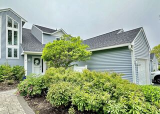 Photo of real estate for sale located at 36 Fairway Dr Plymouth, MA 02360