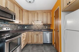 Photo of real estate for sale located at 9 Chapel Hill Dr Plymouth, MA 02360