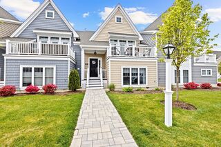 Photo of real estate for sale located at 20 Mountain Laurel Way Plymouth, MA 02360