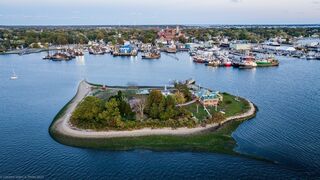 Photo of real estate for sale located at 1 Crow Island Fairhaven, MA 02719