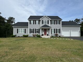 Photo of 45 Lower Elbow Pond Ln South Plymouth, MA 02360