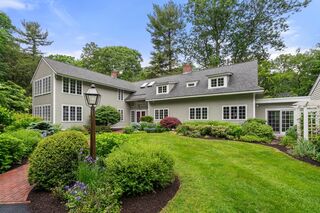 Photo of real estate for sale located at 59 Claypit Hill Road Wayland, MA 01778