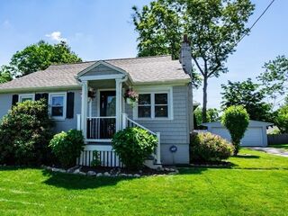 Photo of real estate for sale located at 34 Summit Rd Holbrook, MA 02343