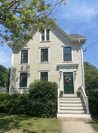 Photo of real estate for sale located at 39 Fort St Fairhaven, MA 02719