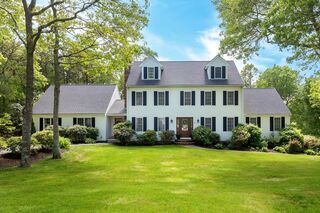 Photo of real estate for sale located at 3 Kimba Ln Bourne, MA 02562