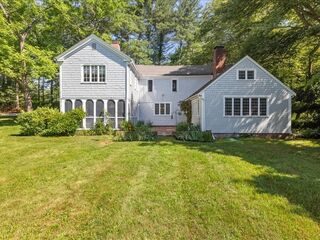 Photo of real estate for sale located at 1112 Tremont St Duxbury, MA 02332