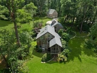 Photo of real estate for sale located at 333 Franklin St Duxbury, MA 02332