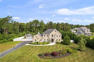 Photo of real estate for sale located at 17 Norse Pines Dr Sandwich, MA 02537
