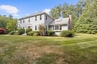 Photo of real estate for sale located at 411 Temple Street Duxbury, MA 02332