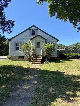 Photo of real estate for sale located at 160 Trotting Park Road Falmouth, MA 02536