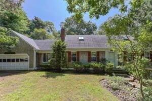 Photo of real estate for sale located at 56 Chatfield Ln Chatham, MA 02633