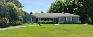 Photo of real estate for sale located at 25 Oxford Dr Barnstable, MA 02635