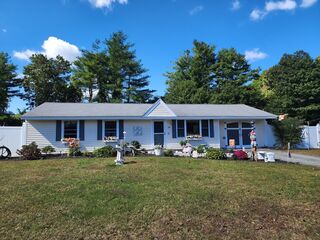 Photo of 10 Uncatena Road Wareham, MA 02576