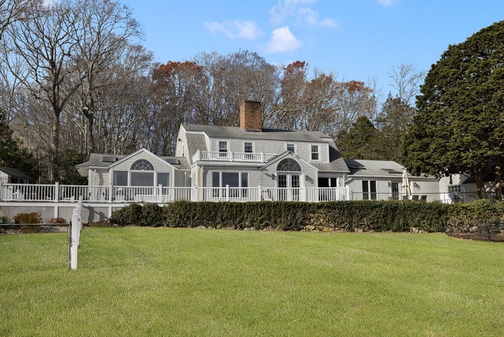 Photo of real estate for sale located at 17 Swift Road Dartmouth, MA 02748