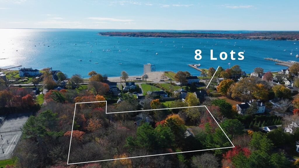 Photo of real estate for sale located at 4-11 Captain's Lane Mattapoisett, MA 02739