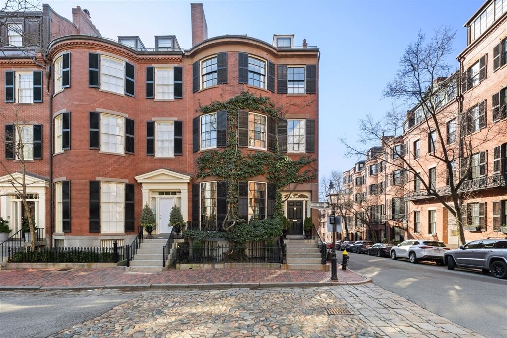 Photo of real estate for sale located at 22 Louisburg Square Beacon Hill, MA 02108