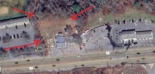 Photo of real estate for sale located at 890 State Rd Dartmouth, MA 02747