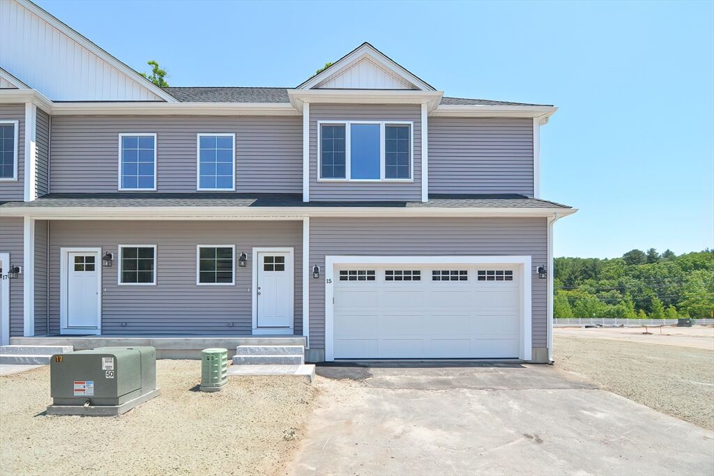 Photo of 71 Pouts Lane North Uxbridge, MA 01569