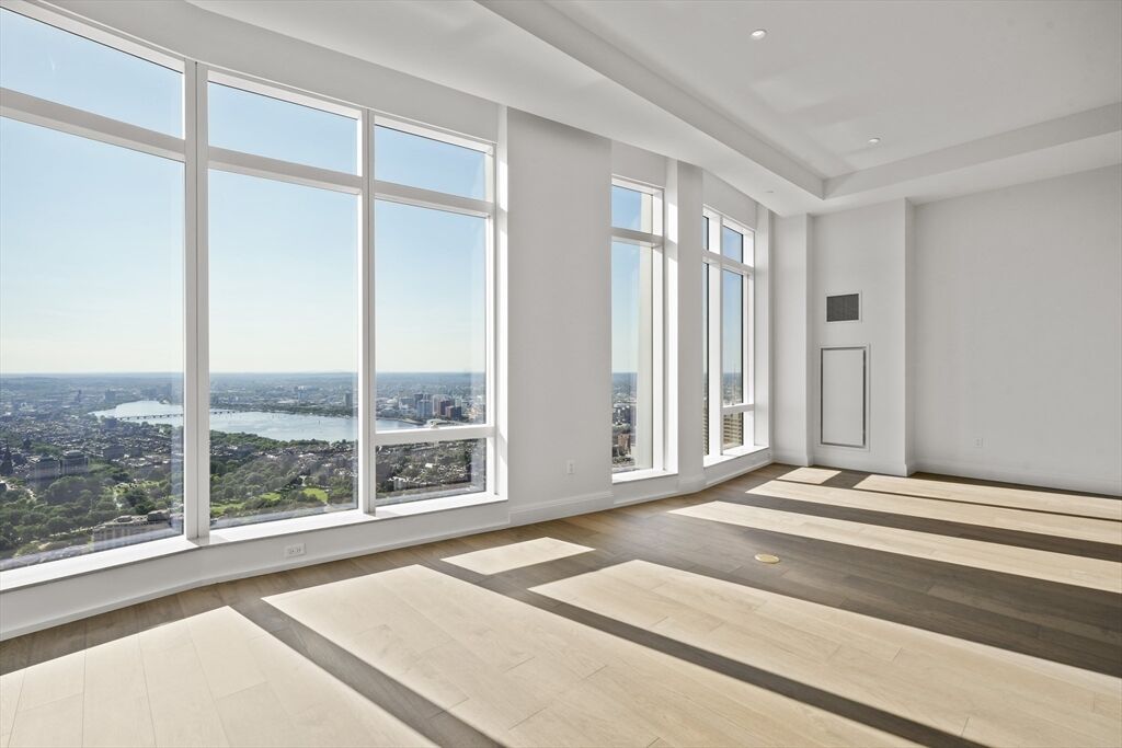 Photo of real estate for sale located at 240 Devonshire Street Midtown, MA 02110