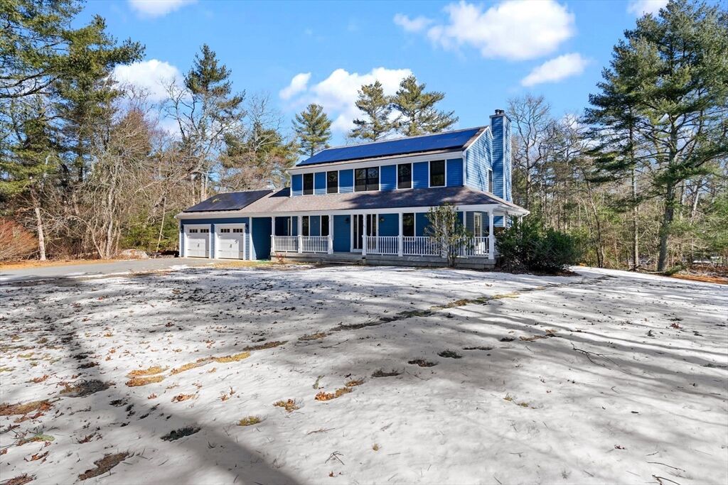 Photo of real estate for sale located at 49 Slades Farm Lane Dartmouth, MA 02748