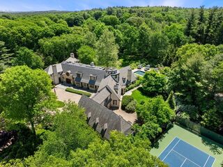 Photo of real estate for sale located at 15 Claridge Drive Weston, MA 02493