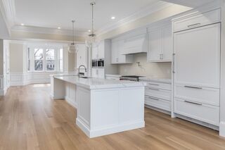 Photo of real estate for sale located at 71 Mount Vernon St Beacon Hill, MA 02108