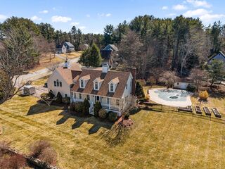 Photo of 1 Harvest Dr Kingston, MA 02364